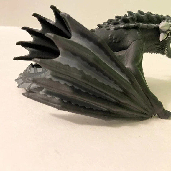 2018 Game of Thrones Wight Viserion 6 Inch Long Titans  Vinyl Dragon Figure - Picture 11 of 16